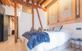 Apartamentos Boutique Pinocho by Toledo AP